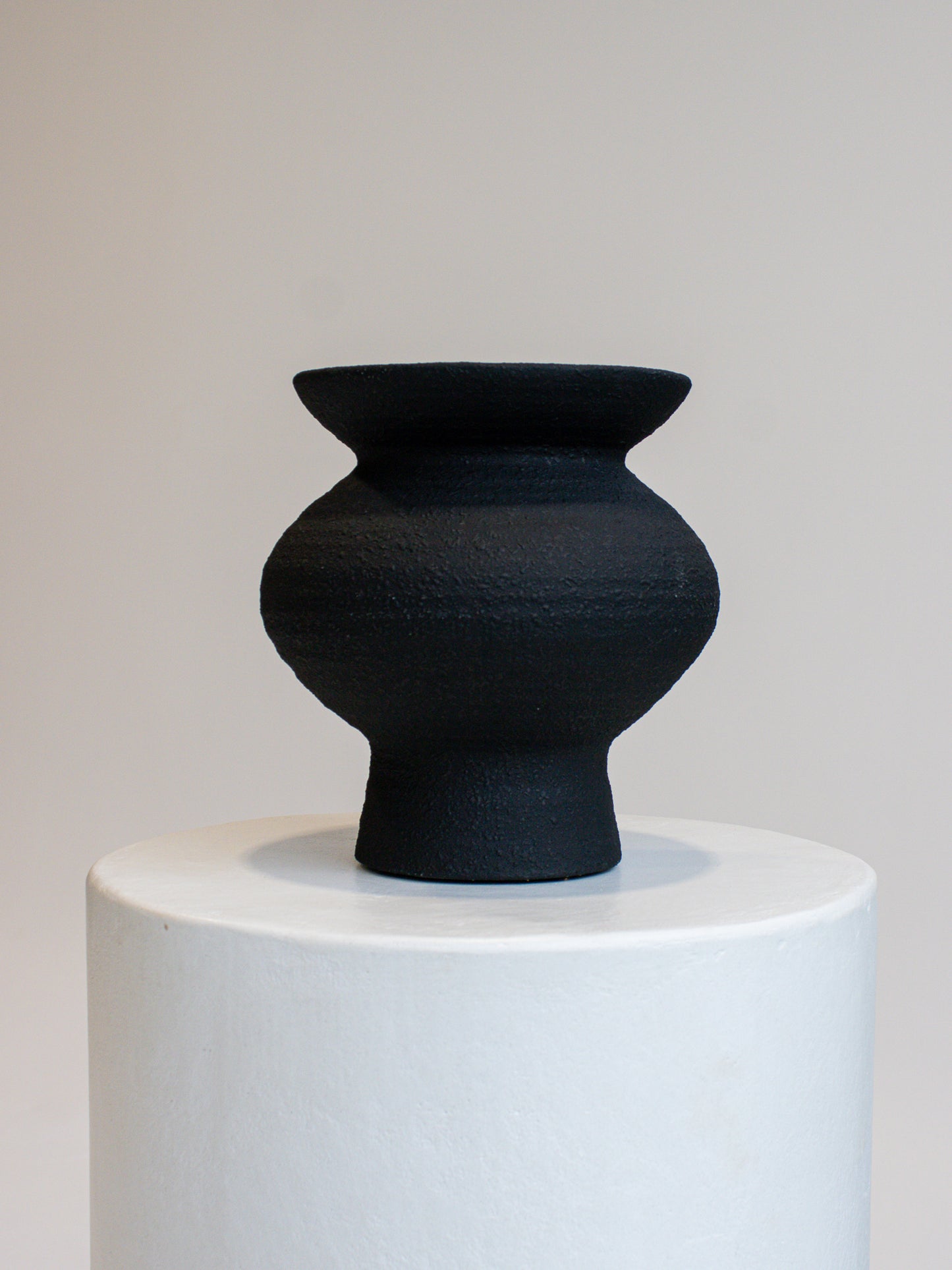 Modern Pot