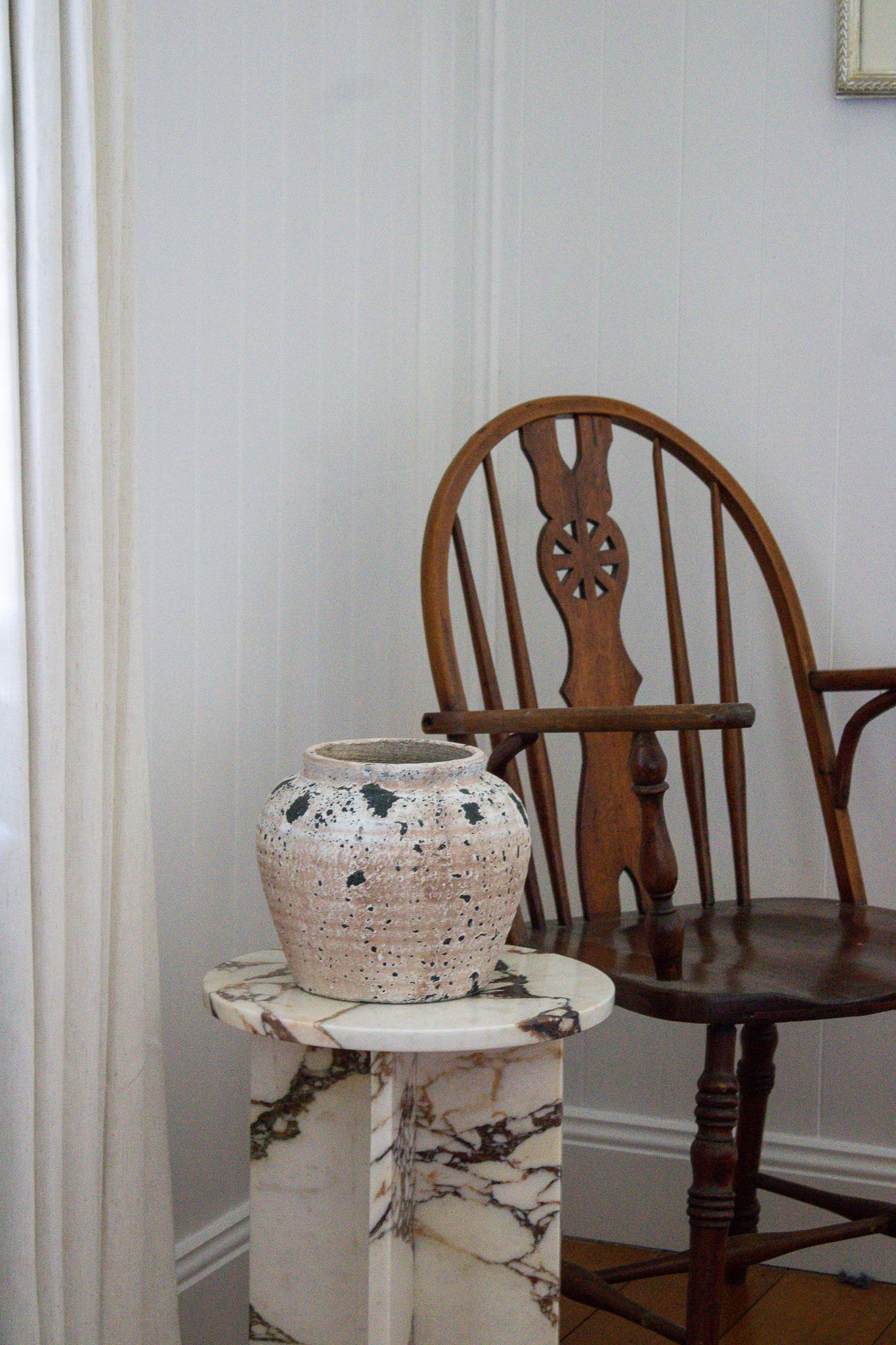 Hearth Pot