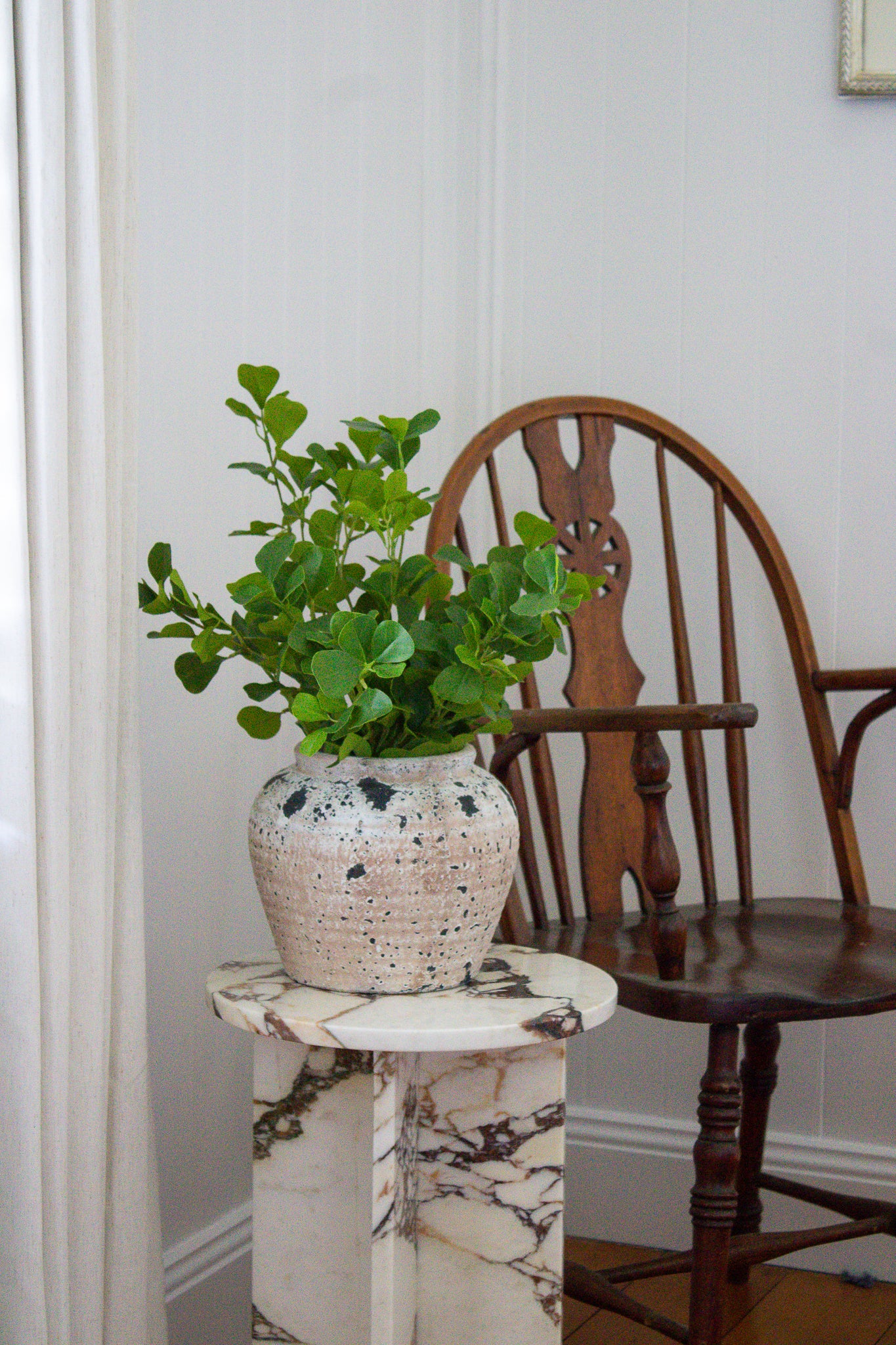 Hearth Pot
