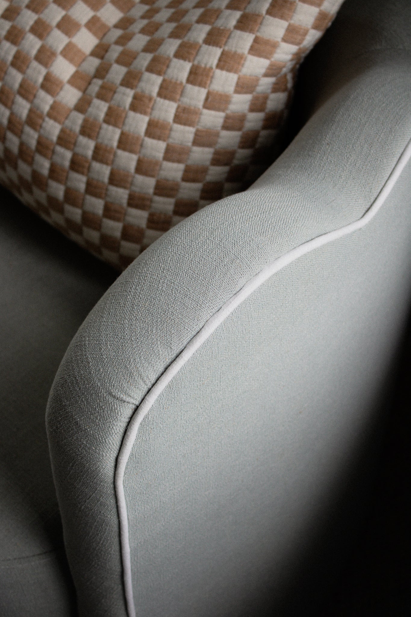 Remi Scallop Armchair